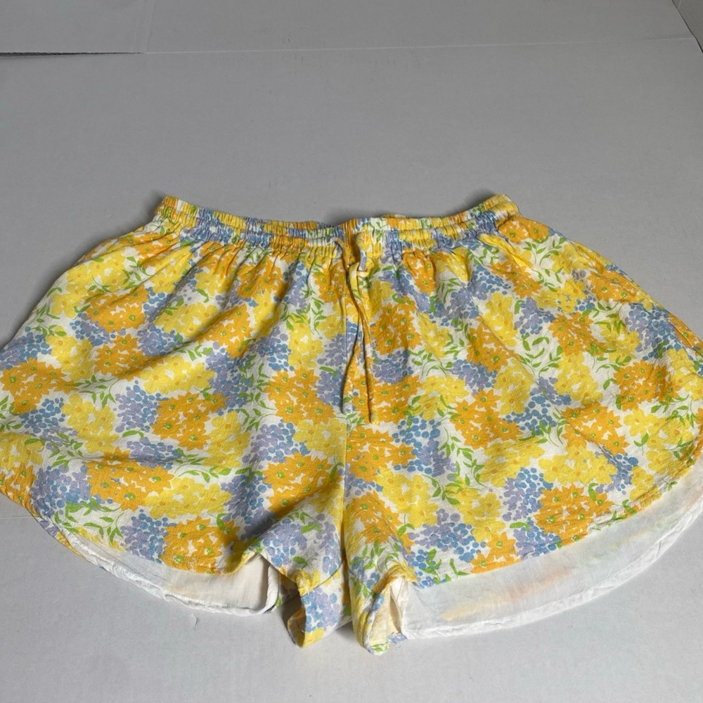 Sabo Shorts  Women Yellow Blue Floral Linen Blend Drawstring Summer 2.5” Inseam